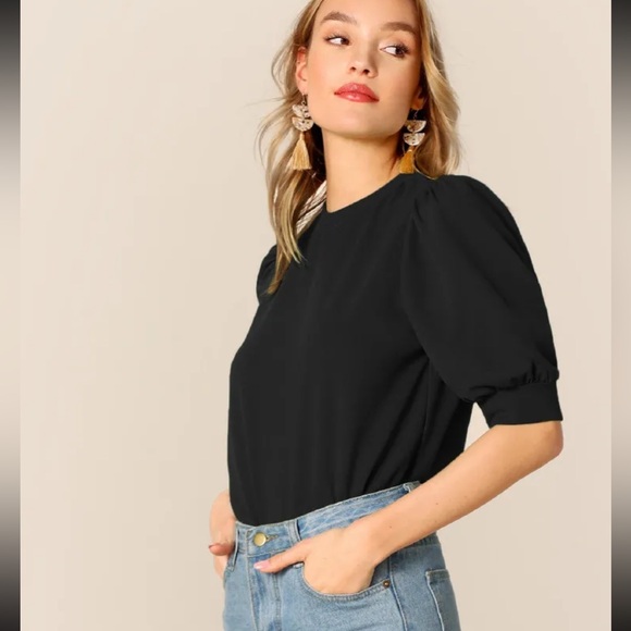 Privé Puff Sleeve Solid Blouse - Picture 5 of 5